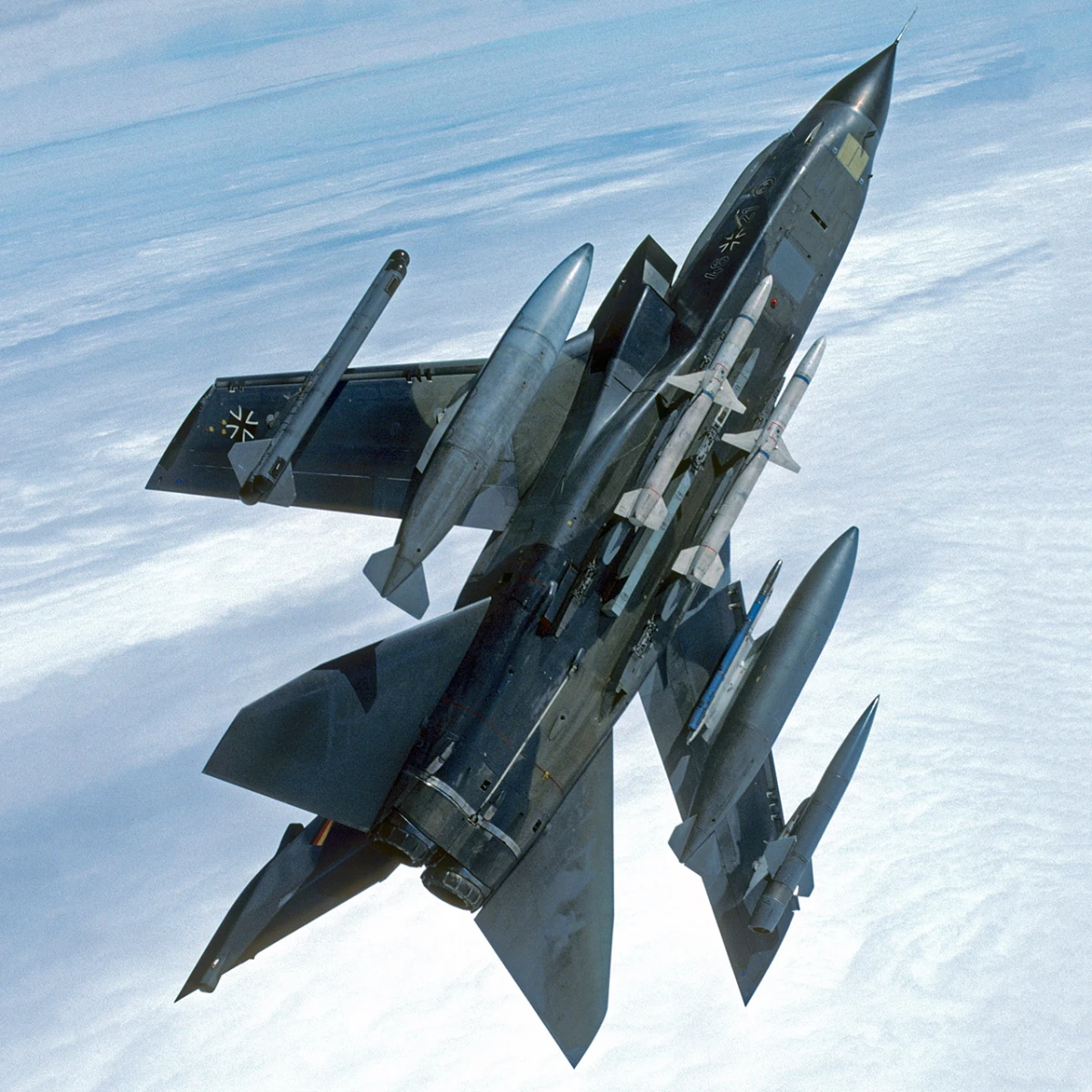 aeroreport_4_tornad_f_0162