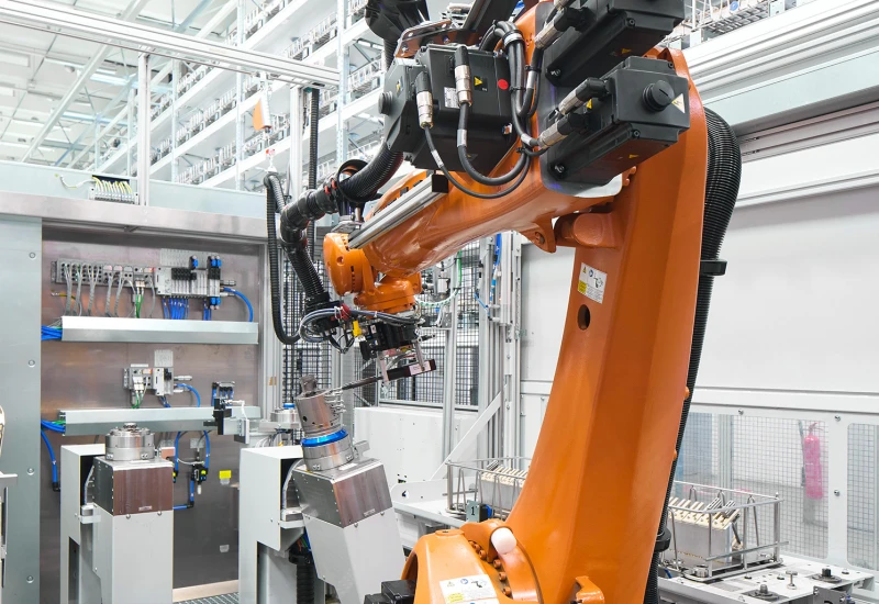 Automatisierte Schaufelfertigung auf dem Weg zur Smart Factory