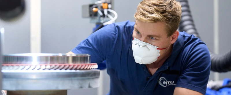 Beschichtungen in Triebwerken: Thermische Verfahren