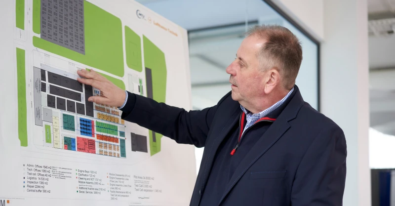 Für die MTU weltweit im Einsatz