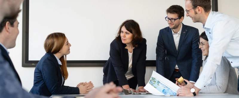 MTU-Führungskraft Dr. Mihaela Sorina Seitz fördert MINT-Studentinnen