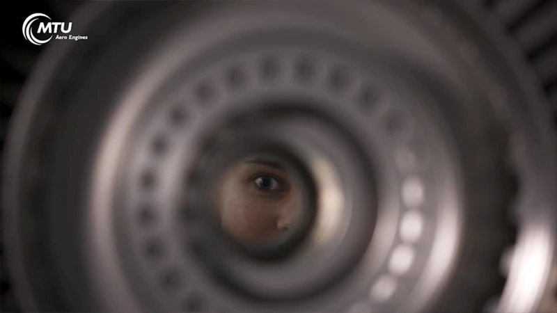 Ausbildung bei der MTU: Flug­gerät­mechaniker Markus Senger